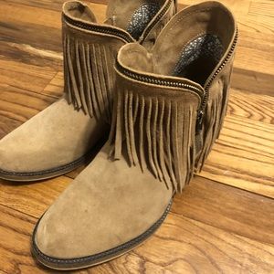 Dingo fringe booties